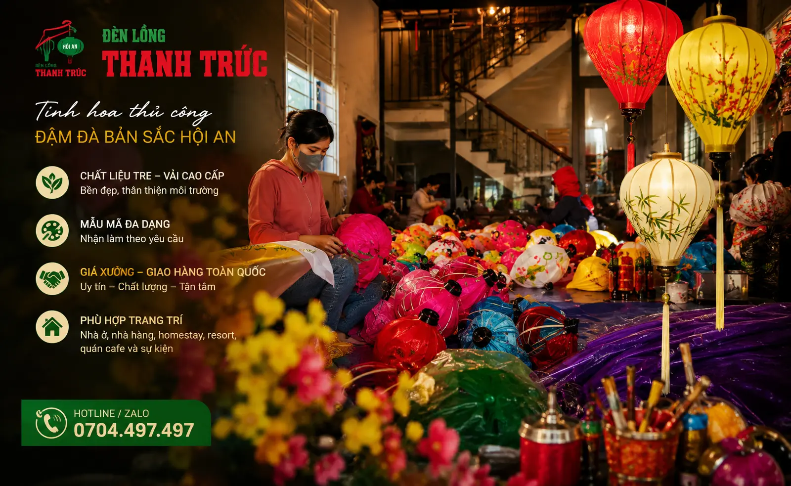 Lồng đèn vải in hình logo thương hiệu được treo tinh tế tại quán cafe tạo điểm nhấn check-in cực đẹp